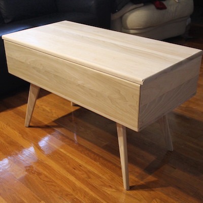 Coffee table with lift top